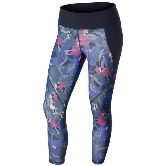 PATAGONIA Abstract Jungle floral crop Leggings XSMALL - Picture 4 of 7
